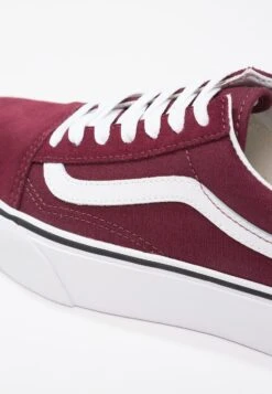 Vans Ua Old Skool Platform - Sneakers Laag - Port Royale/True White -Vans e1c968369bbb42529a94969944a7bb15