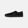 Vans Sk8 Low Unisex - Sneakers Laag - Black 1 Vans Sk8 Low Unisex - Sneakers Laag - Black -Vans e2bba49b55ef4721bd2f5085daa894d4
