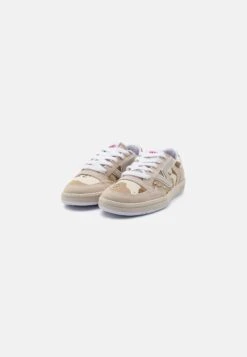 Vans Ua Lowland Cc - Sneakers Laag - Desert Camo Tan/White 9 Vans Ua Lowland Cc - Sneakers Laag - Desert Camo Tan/White -Vans e2c2d50b2d1b4f2b924471b0c380b0ee