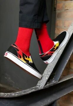 Vans Classic Slip-On- Instappers - Black/True White 19 Vans Classic Slip-On- Instappers - Black/True White -Vans e61621ece1554eac9f36aa1749d2fbd0