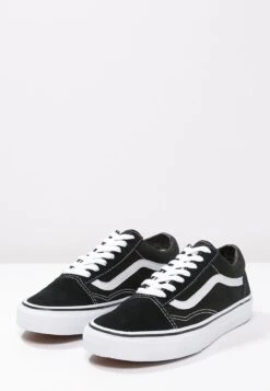 Vans Ua Old Skool Unisex - Sneakers Laag - Black 16 Vans Ua Old Skool Unisex - Sneakers Laag - Black -Vans e633503769004150a59172d0b4a62ebf