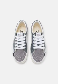 Vans Sk8-Low Reconstruct Unisex - Sneakers Laag - Grey -Vans e6418aca36d04d5e930157525d1f67e6