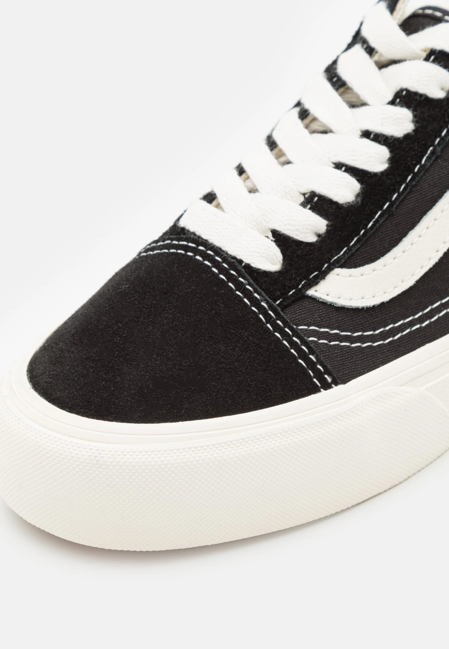 Vans Old Skool Vr3 Unisex - Sneakers Laag - Black/Marshmallow 8 Vans Old Skool Vr3 Unisex - Sneakers Laag - Black/Marshmallow - Afbeelding 6