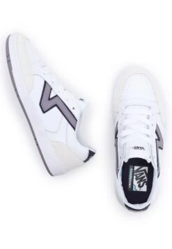 Vans Ua Lowland Cc - Sneakers Laag - Black 9 Vans Ua Lowland Cc - Sneakers Laag - Black -Vans ea77dea61d9b42e39afc8fd18784c4ec