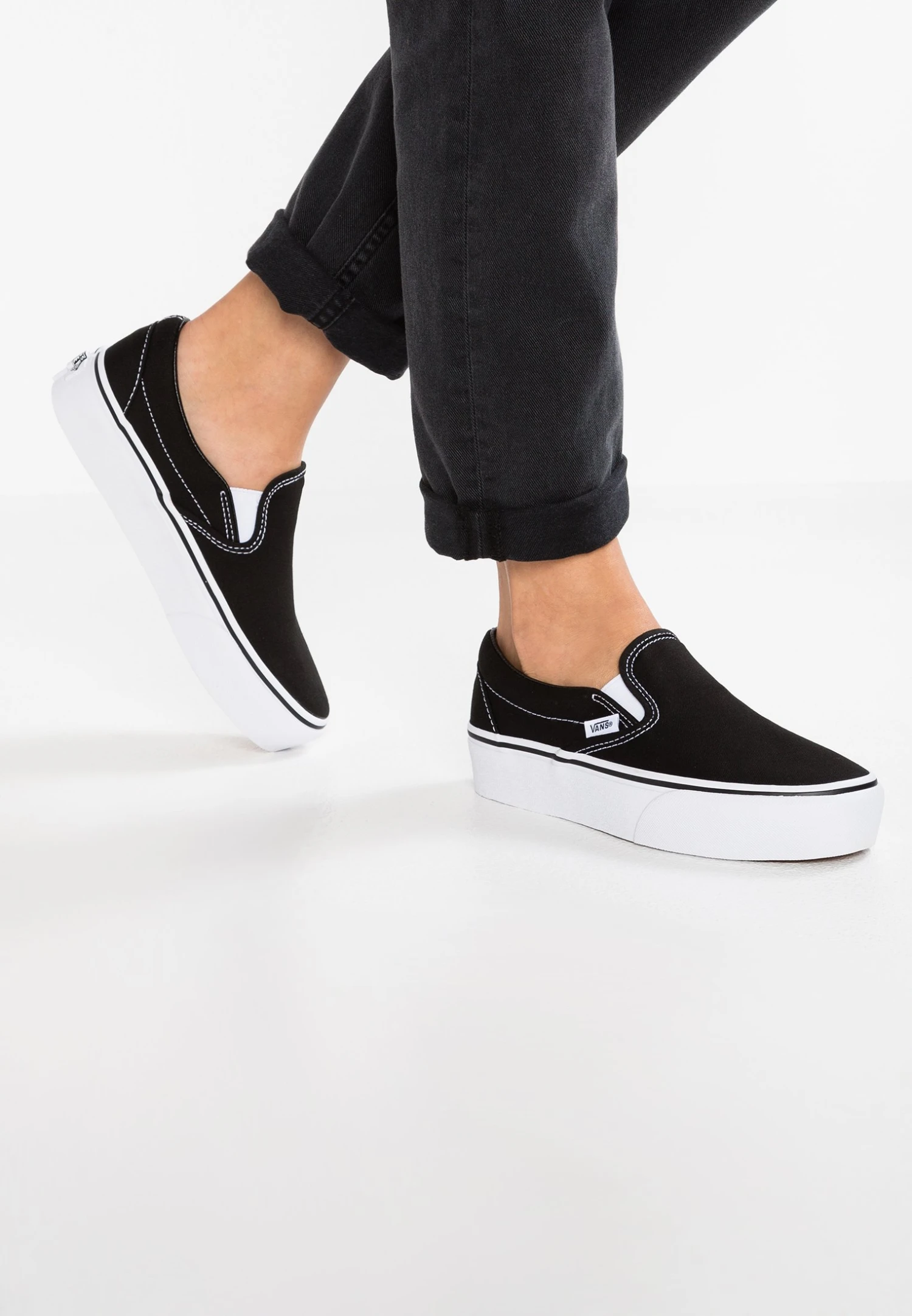 Vans Ua Classic Slip-On Platform - Instappers - Black 3 Vans Ua Classic Slip-On Platform - Instappers - Black