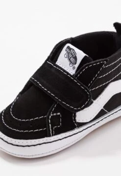 Vans In Sk8-Hi Crib Unisex - Babyschoenen - Black/True White 10 Vans In Sk8-Hi Crib Unisex - Babyschoenen - Black/True White -Vans efc917333b3e43f6a88e4f483ddef0c7