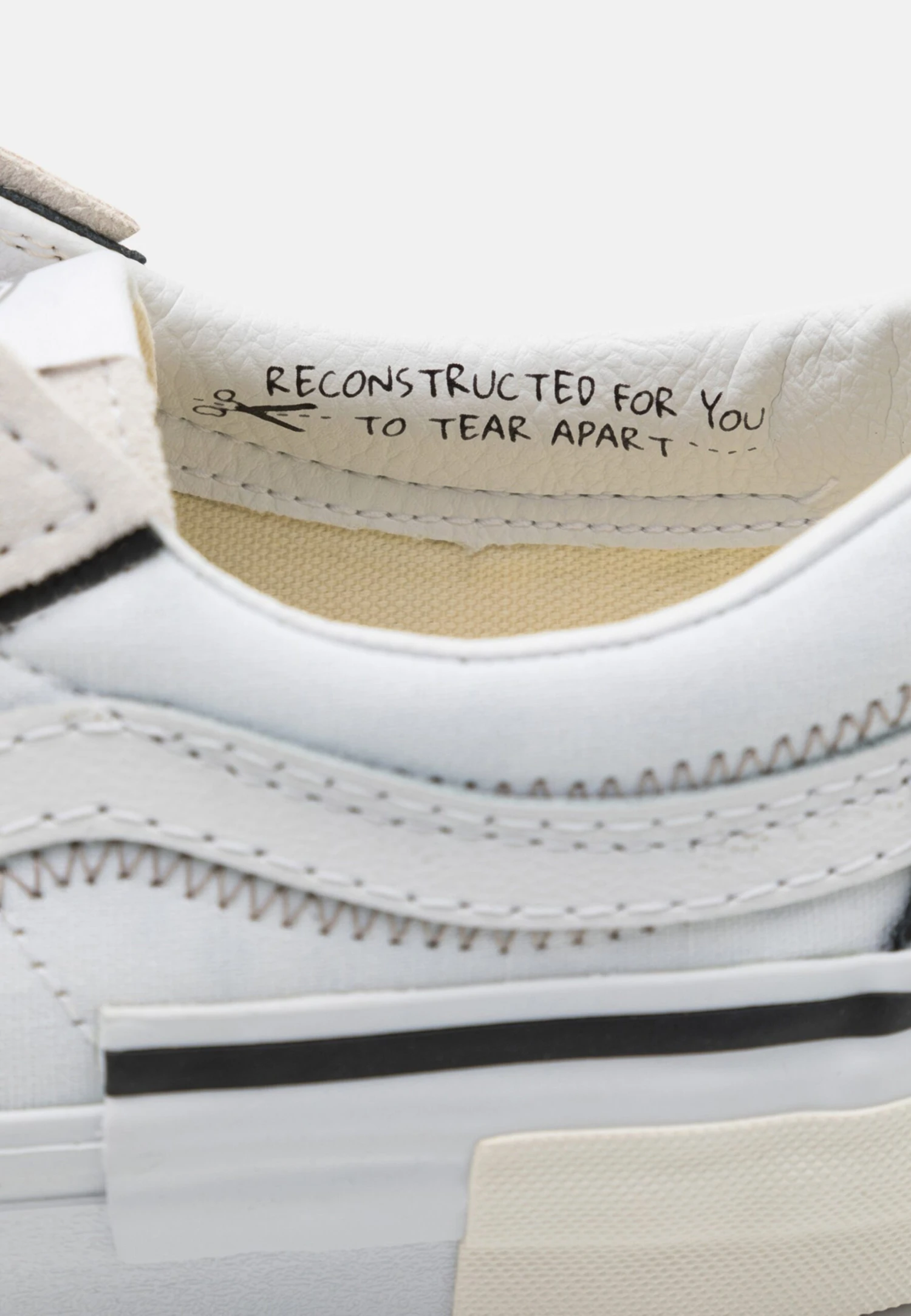 Vans Sk8-Low Reconstruct Unisex - Sneakers Laag - True White 8 Vans Sk8-Low Reconstruct Unisex - Sneakers Laag - True White - Afbeelding 6