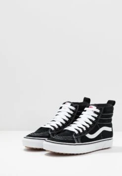 Vans Sk8 Mte Unisex - Sneakers Hoog - Black/True White -Vans f8adc3ecf30c45878f5d9f998a318e2d