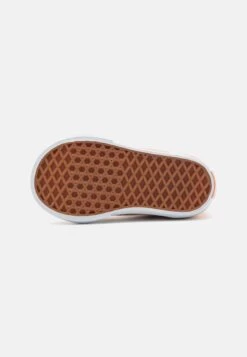 Vans Sk8-Hi Zip - Sneakers Hoog - Tropical Peach 12 Vans Sk8-Hi Zip - Sneakers Hoog - Tropical Peach -Vans fcfb0879e0c14a08a30dbf4fb217ce7d