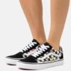 Vans Old Skool Unisex - Sneakers Laag - Black/White 2 Vans Old Skool Unisex - Sneakers Laag - Black/White -Vans fd20d3ebd0154cb2b1721c15f08e0453
